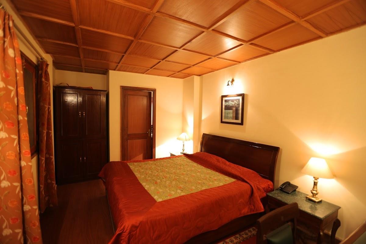 Welcomheritage Windsor Lodge Ranikhet Exterior foto